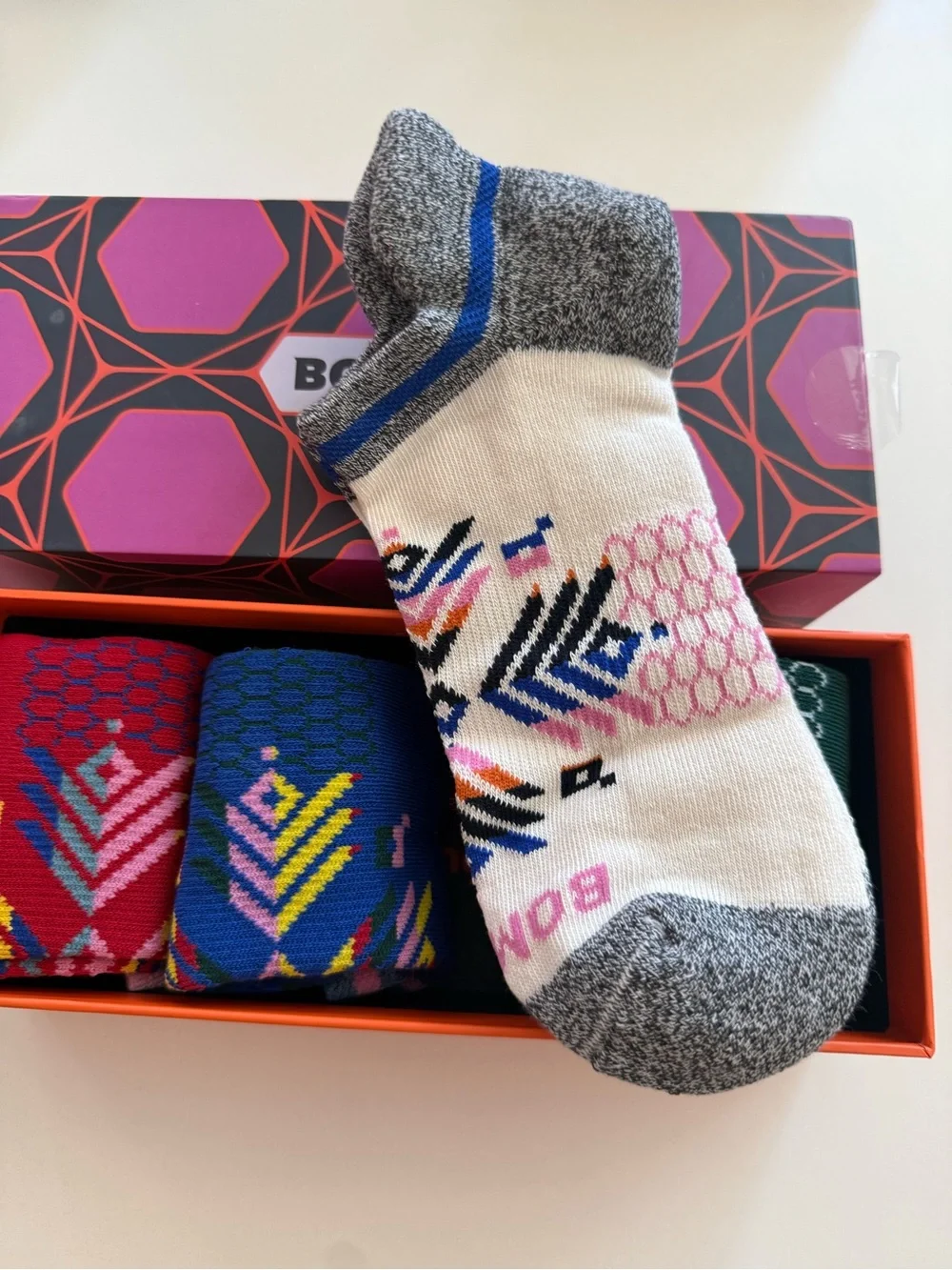 Bombas Ankle Sock Gift Box - Multi Color size M